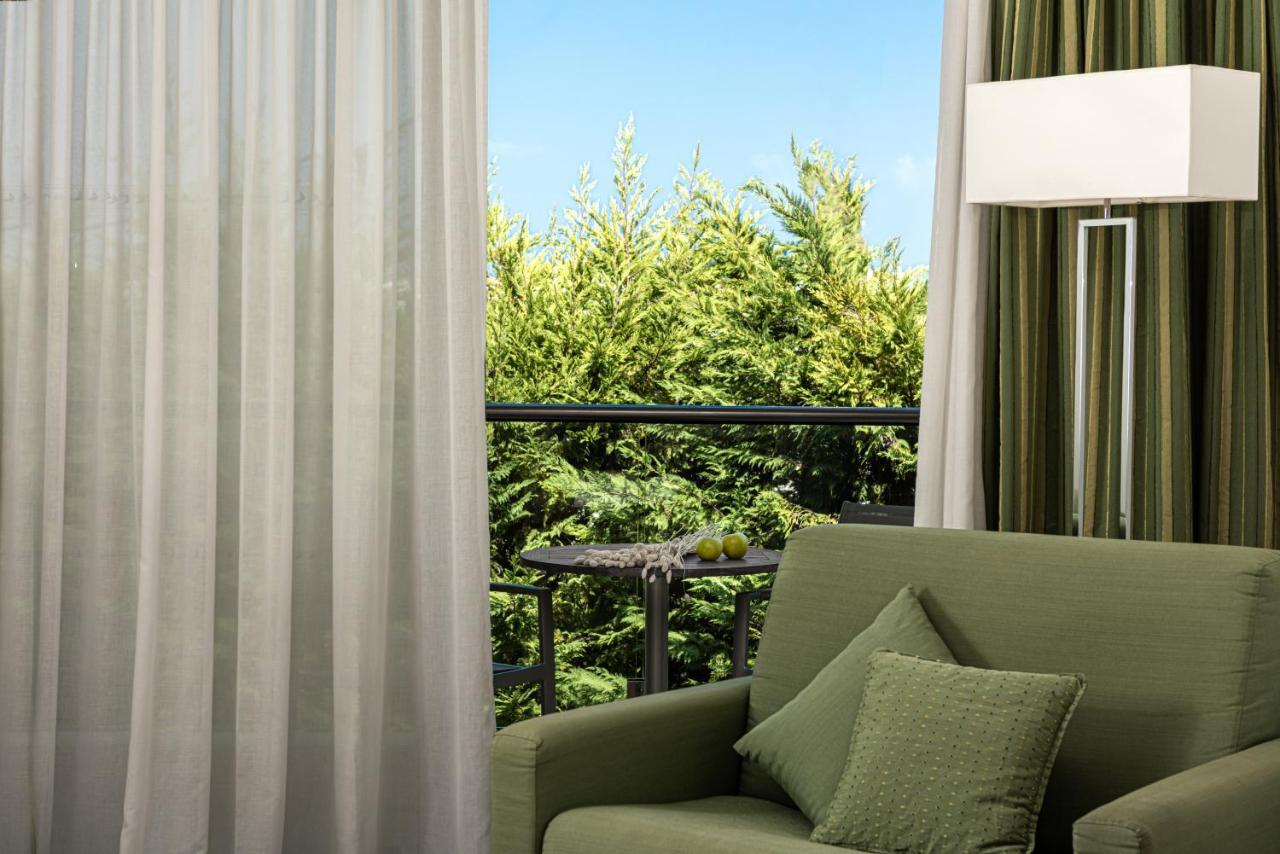 Minos Mare Royal Hotell Platanes  Exteriör bild